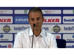 İsmail Hoca Taraftara Sitem Etti