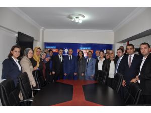 Bakan Aladan Hanımlara Övgü