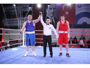 Boks Turnuvasında Türkiye Gürcistanı 4-3 Mağlup Etti