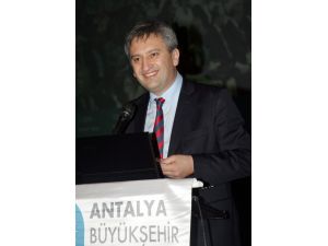 Kanser Okulunda Kadın Kanserleri Konuşuldu
