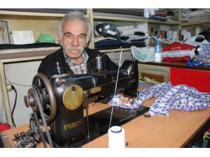 Dikiş Makinesi İle Aynı Yaşta