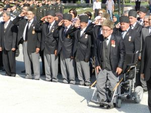 Gazinin Evinin Temizlenmesine Yakınları Tepki Gösterdi