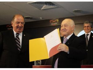 Galatasaray’da Mazbata Töreni