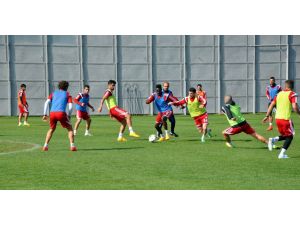 Sivasspor, Bursaspor Maçı Hazırlıklarını Sürdürüyor