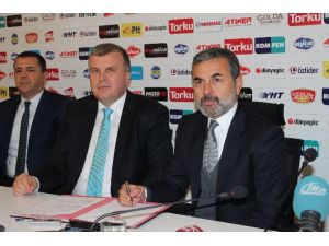 Kocaman İmzayı Attı