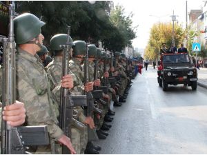 Van’da Cumhuriyet Bayramı Coşkusu