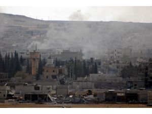 Kobani’de Öso Ve Ypg Işid’e Karşı Savaşıyor