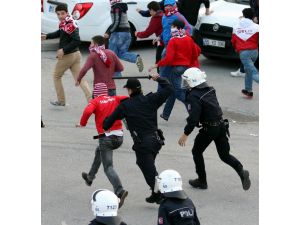 Samsunspor Maçında Olaylar Çıktı