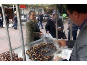 Kestane Kebap El Yakıyor