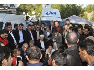 Bakanlardan Gazetecilere Ziyaret