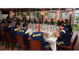 Fenerbahçeye Moral Yemeği