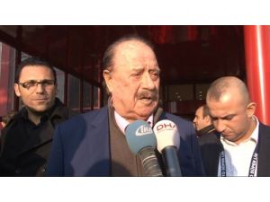 İlhan Cavcav Da Aziz Yıldırım’a Patladı