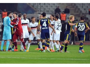 Emre Küfrederken Kameraya Yakalandı
