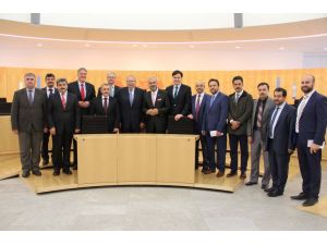 Bursa Müftüsü Prof. Dr Ay Ve Ekibi Eğitim Gezisi İçin Almanya’da