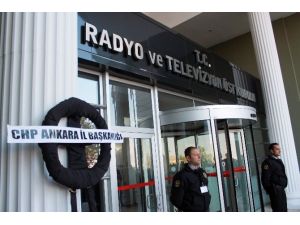 Chp’lilerden Rtük Önünde Siyah Çelenkli Eylem