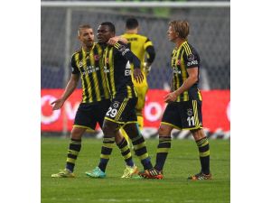 Emmanuel Emenike Kendine Güveniyor