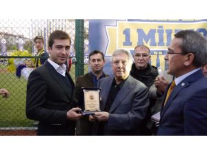 Aziz Yıldırım, Edirne’de Spor Okulu Açtı