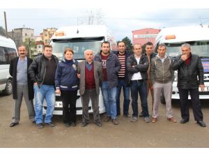 Giresun’un İlk Ve Tek Bayan Dolmuş Şoförünü Görenler Gözlerine İnanamıyor