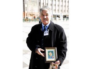 Dsp Üyeleri ‘Karaoğlan’ı 8’inci Ölüm Yıl Dönümünde Andı