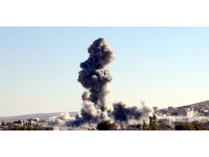Savaş Uçakları Kobaninin Doğusunu Bombaladı