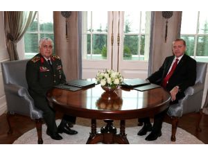 1 Saat Görüştüler