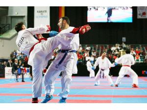 Milliler, Karate Dünya Şampiyonası’nda Final Yolunda