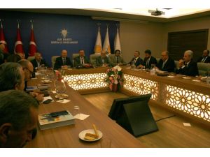 Gül: İsrail Terör Suçu İşliyor