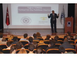 Türkeş Dış Politikayı Değerlendirdi