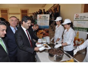 Ekonomi Bakanlığı Müsteşarı Şenel, Türkiye İnovasyon Haftası Etkinliklerine Katıldı