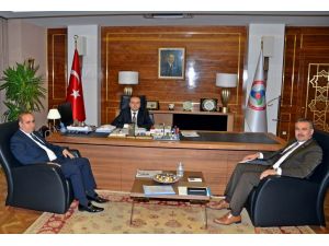 Bakan Yardımcısından Habur Sınır Kapısında Çalışanlara İki Müjdeli Haber