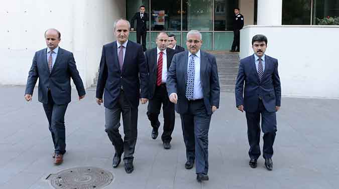 Vali Güvençer’den Dulkadiroğlu Belediyesine Ziyaret