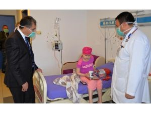 Validen Minik İlim’e ’’Moral’’ Ziyareti