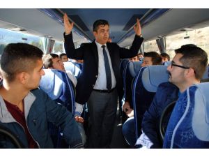 Mektepli Kaptanlara Otobüste Ders