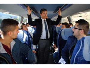 Otobüs Kaptanlığı Öğrencilerine Uygulamalı Ders