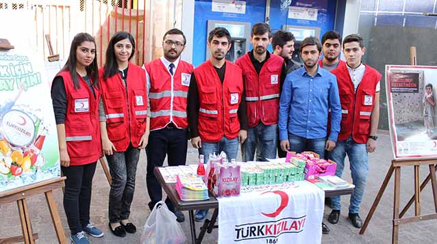 Kahramanmaraş’ta Kızılay Resim Sergisi Açıldı