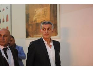 Yönetim Tam Yetki Verdi