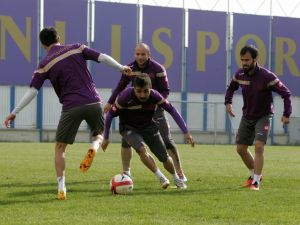 Osmanlıspor Fk Hazırlıkları Tamamladı