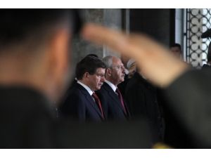 Devlet Erkanı Ata’yı Andı