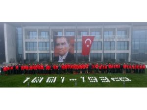 Milliler Ata’yı Andı