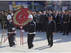 Atatürk Ölümünün 76. Yıl Dönümünde Rizede De Anıldı