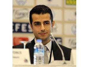 Uefa’dan Kalkavan’a Görev