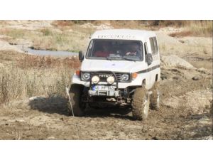 Off-road Tutkunlarının Zorlu Tatbikatı