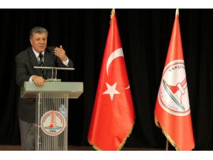 Balbay, Karşıyaka’da Atatürk’ü Anlattı
