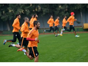 Galatasarayda Trabzonspor Mesaisi Başladı