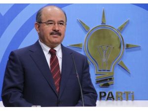 Biz İcraat Yapıyoruz, Onlar Tahribat Yapıyor”