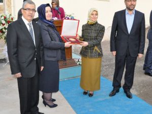 Sare Davutoğlu Gaziantepte Kız Yurdu Açtı