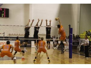 Maça Çıkmayan Kübalı Voleybolcular Hakkında Hukuki İşlem