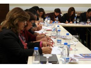 Psikolojik Danışmanlara Ergen Sağlığı Semineri
