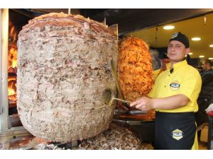 Bedava Döner İzdihamı