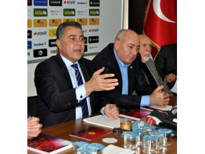 Hoşcan: “Ertuğrul Sağlam Hiçbir Yere Gitmiyor”